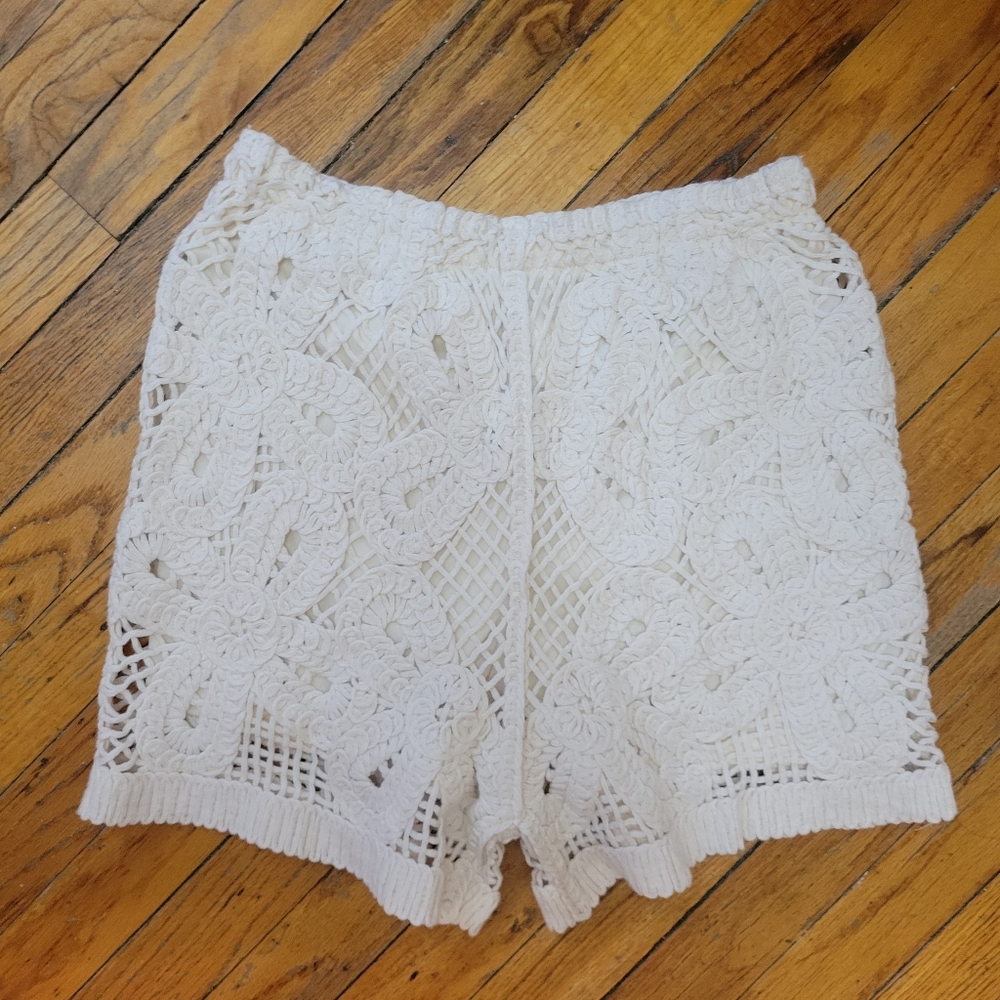 Cream Crochet‎ Women’s Shorts NWOT Boho Cottagecore Coastal Gma
